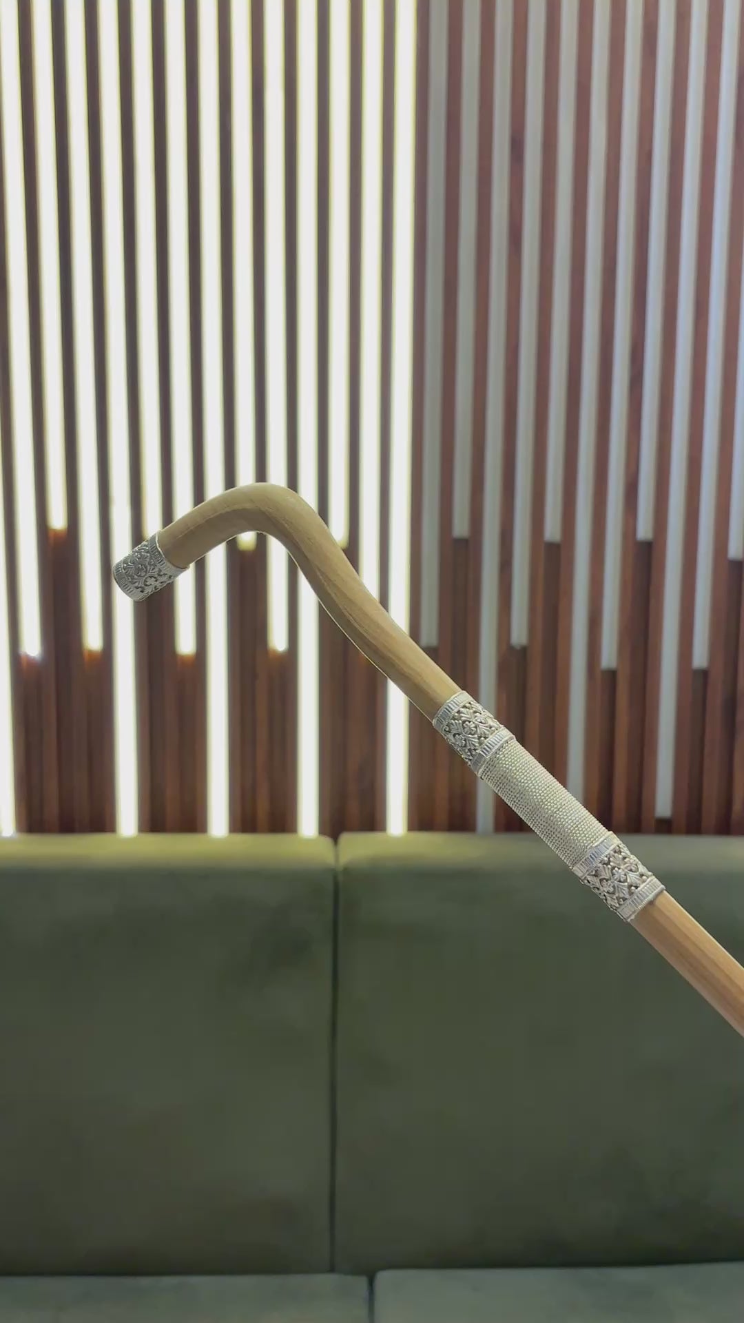 عصى عتم بالفضة